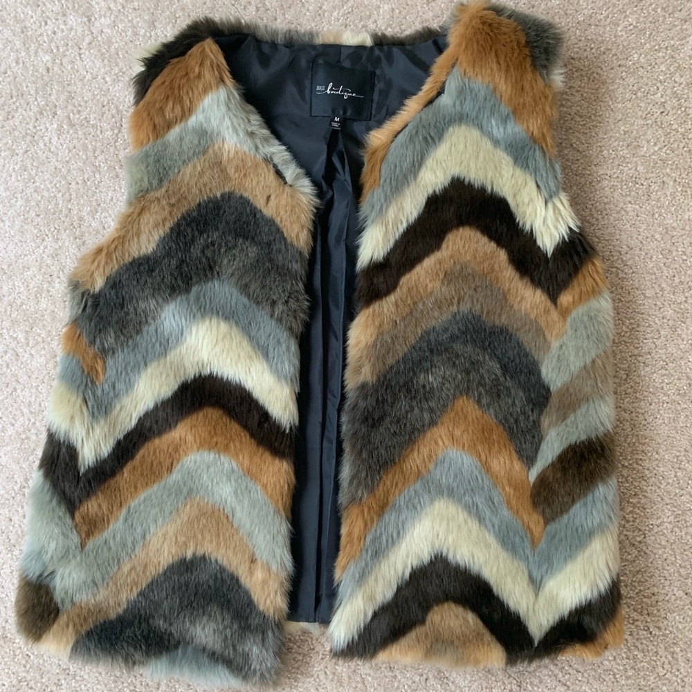 BKE Boutique faux fur vest